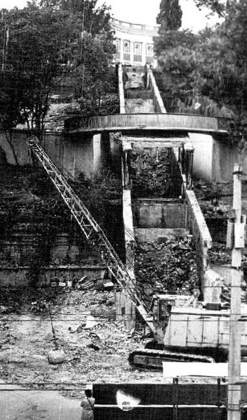 Разрушение эскалатора в 1997г.